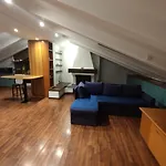 Loft Mansardato Apartamento *