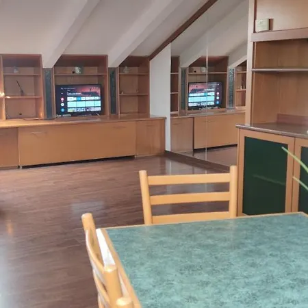 Loft Mansardato * Μόνζα