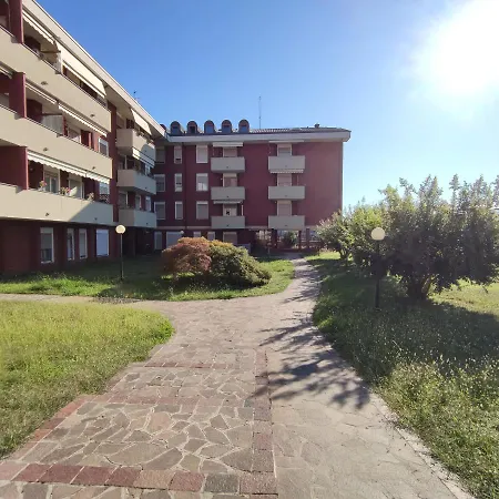 Loft Mansardato Apartman Monza